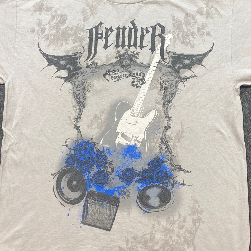 Fender TShirt Sz L Mens Gray Rock & Roll Lifestyle Blue Roses Guitar Graphic Tee - Picture 2 of 6